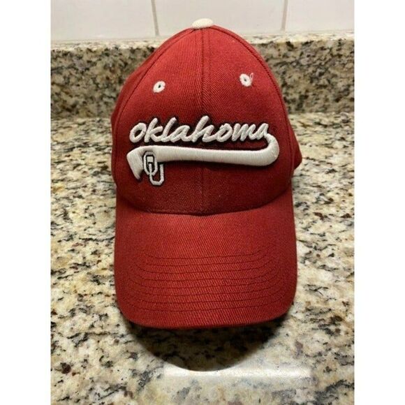 STARTER Other - Vintage Oklahoma Sooners Starter Hat NCAA